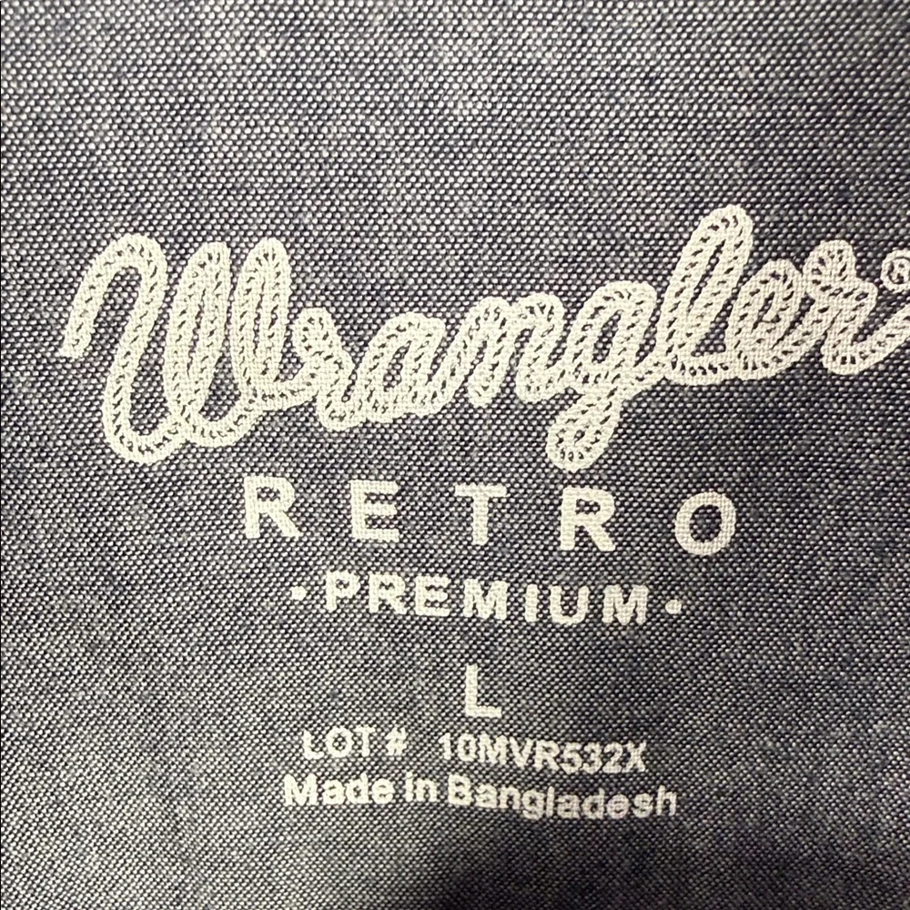 Wrangler Dark black Casual Button Down Shirt - Picture 2 of 5